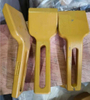 GE T Escavatore Attrezzature per l'edilizia Escavatore Benna Dente Punti Denti Punte Casting Forge Raschietto Bar Cleaner 2114674