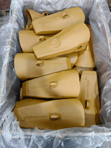 Dente della benna Komatsu K-Max XS145SD