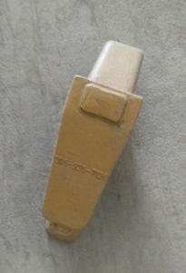 Adattatore Komatsu Weld on Flat 205-939-7120 PC200