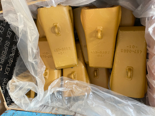 457-0882 Cat C70 Punta del dente bucket per pala idraulica 6015b